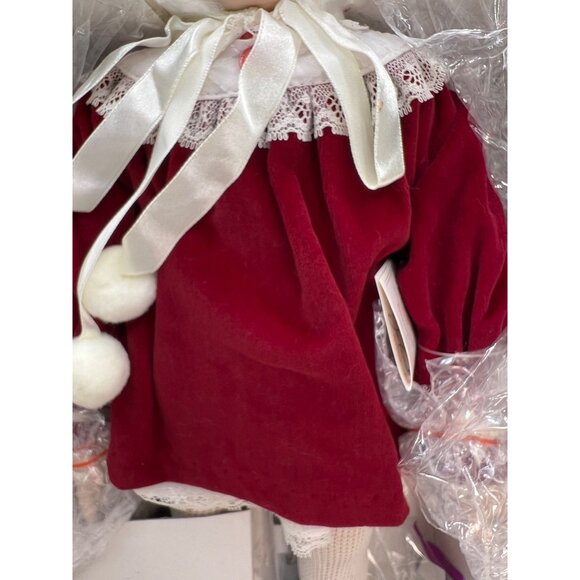 Knowles Yolanda's Picture Perfect Babies, Jennifer, COA, With Stand - Picture 3 of 8